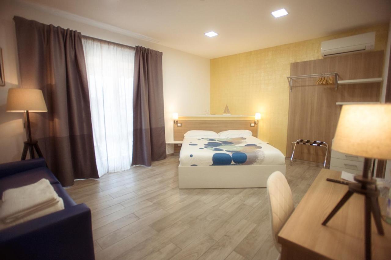 Marbianco B&B Марина-ди-Каррара Экстерьер фото